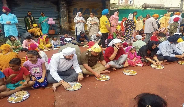 मुरादाबाद : सतगुरु नानक प्रगटिया, मिटी धुंध जग चानन होया