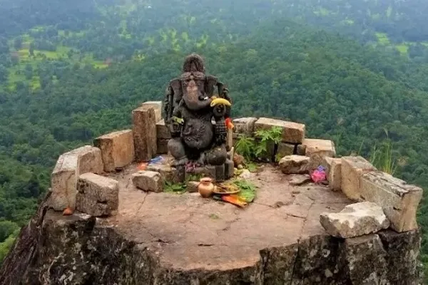 छत्तीसगढ़: ढोलकल में गणेश प्रतिमा से छेड़छाड़ मामले में केस दर्ज
