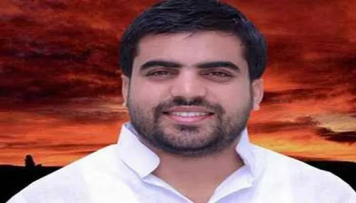 मुलायम की सीट से सपा की तरफ से चुनावी मैदान में उतर सकते हैं तेज प्रताप यादव