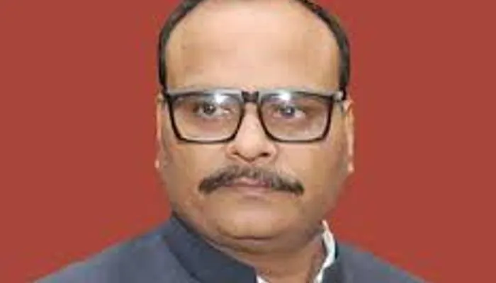 लखनऊ: डिप्टी सीएम के यहां से आया फोन फिर भी नहीं मिला इलाज, बदइंतजामी से परेशान मरीज अस्पताल छोड़ भागा