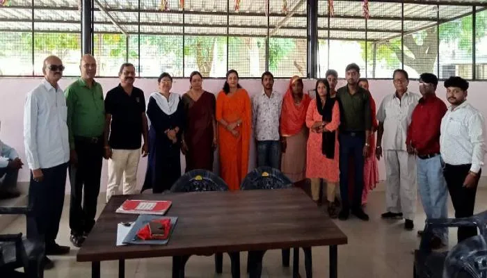 उन्नाव: 32 विवाहित जोड़े आपसी कलह भुलाकर साथ रहने को हुए राजी