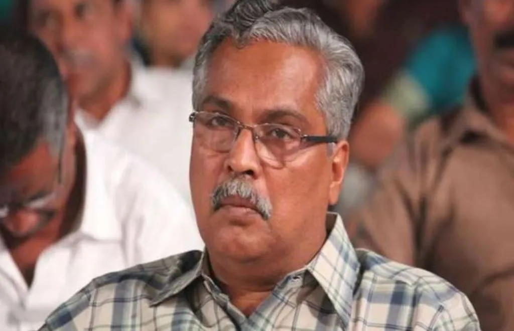 डीएचएफएल में यूटीआई-एमएसी के 2000 करोड़ रुपये के निवेश की जांच हो: भाकपा सांसद 
