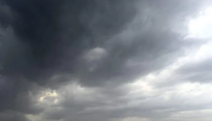 Weather Update Kanpur: दिन में धूप और रात में हो रही सर्दी, नवंबर माह के अंतिम सप्ताह पड़ सकती हाड़ कंपाने वाली ठंड