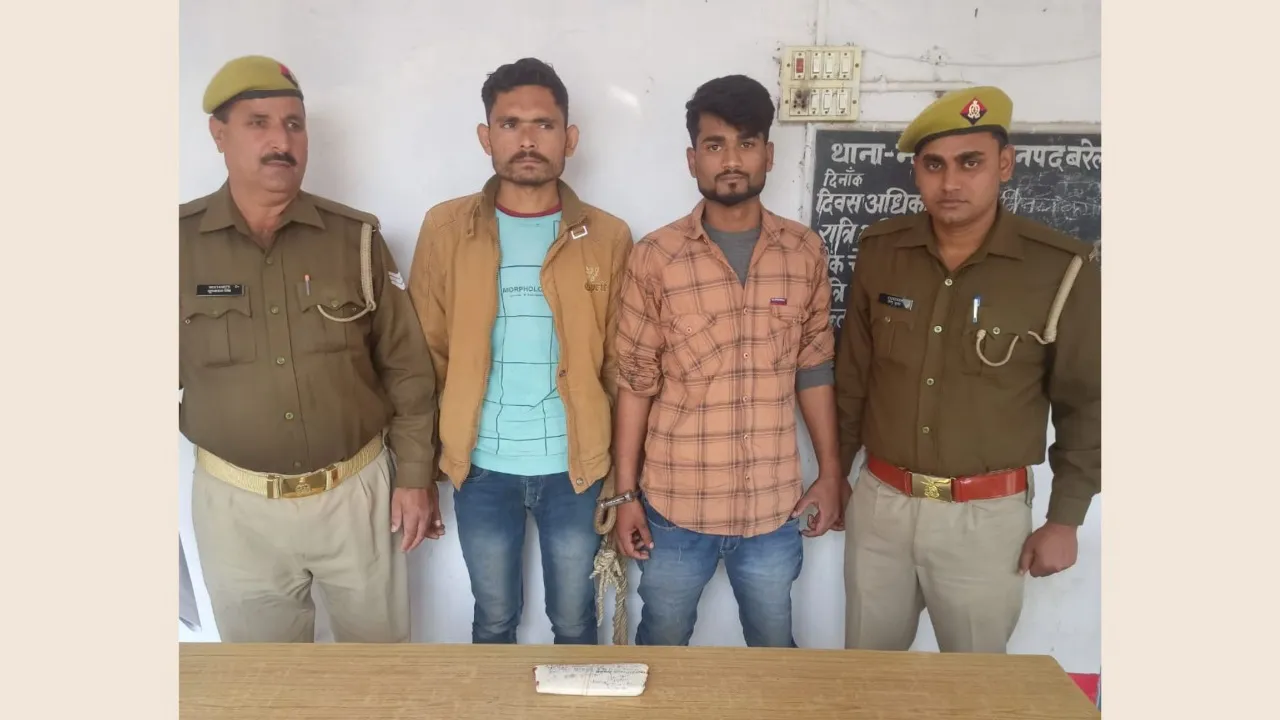 बरेली: हत्या के आरोप में पुलिस ने दो अभियुक्तों को किया गिरफ्तार, एक अब भी फरार
