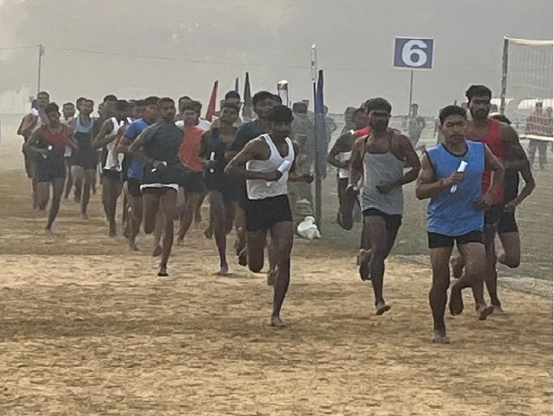 अयोध्या : अग्निवीर भर्ती में प्रतापगढ़ के 3193 अभ्यर्थियों ने लगाई दौड़