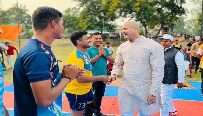 अयोध्या : भरतकुंड महोत्सव में कबड्डी प्रतियोगिता में ड्योढ़ी की टीम जीती