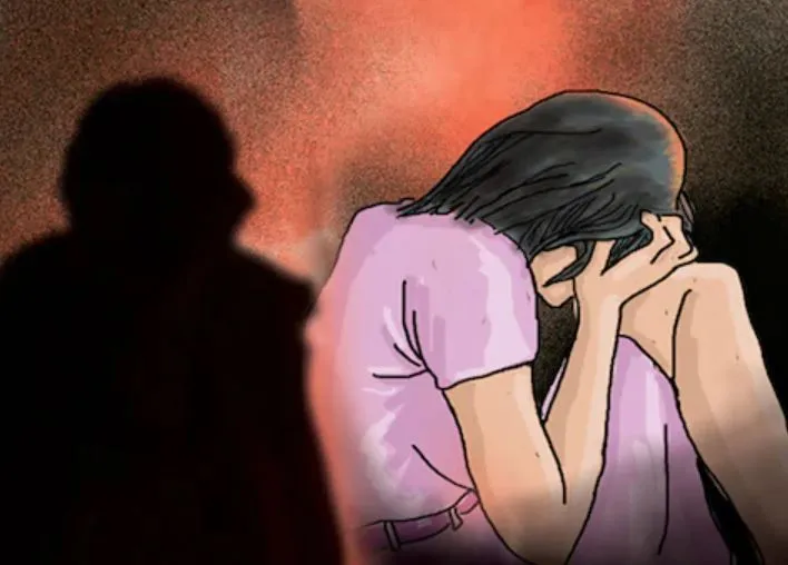 रेपीडो से बाइक बुक करना युवती को पड़ा महंगा, बीच रास्ते में चालक उसके दोस्त ने किया दुष्कर्म