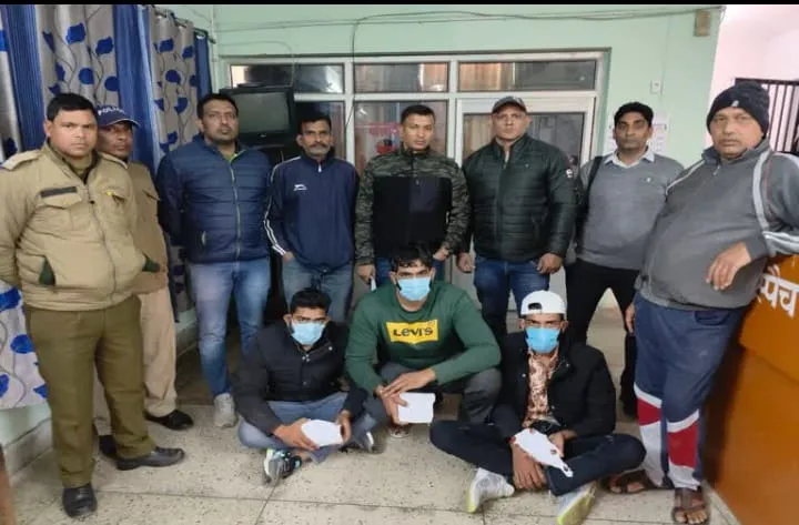 देहरादून: रणदीप भाटी गैंग के शार्प शूटर देहरादून से गिरफ्तार