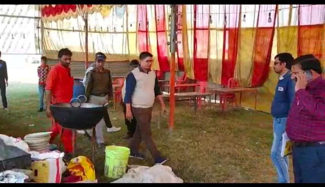 किच्छा: नुमाइश में खुलेआम हो रहा घरेलू गैस सिलेंडर का उपयोग 