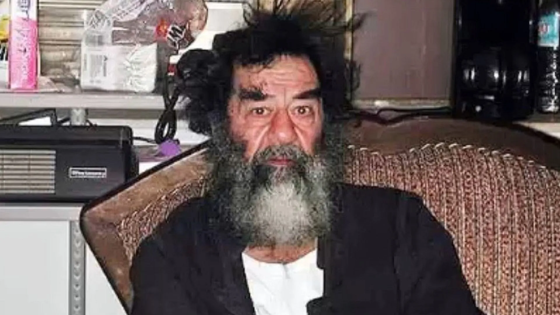 जहर खाकर SSP दफ्तर पहुंचा पति (10)