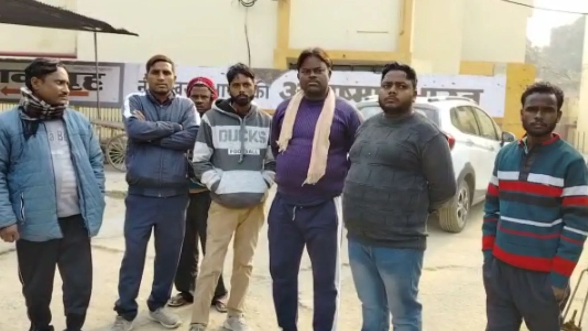 बरेली: स्कूटी सवार को अज्ञात वाहन ने मारी टक्कर, इलाज के दौरान इलेक्ट्रीशियन की मौत