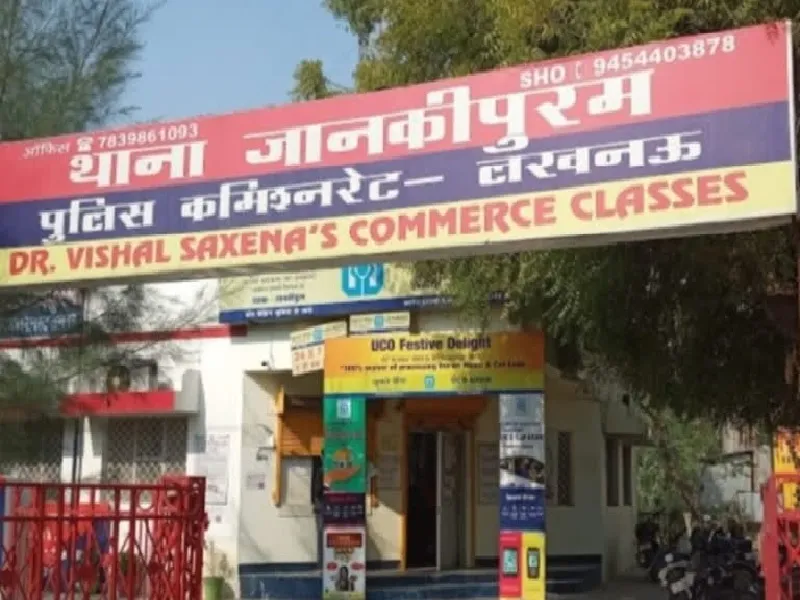 शर्मनाक :  कूड़े के ढेर में नवजात का शव मिलने से हड़कंप
