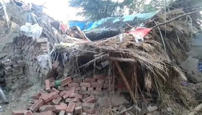 रायबरेली :  कच्ची कोठरी गिरने से दबकर महिला की मौत, बेटी घायल
