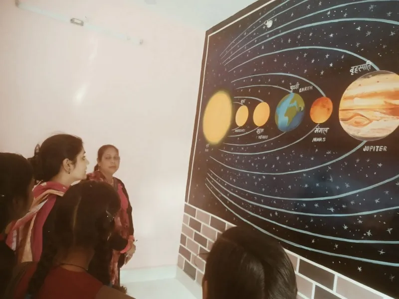 मिशन कायाकल्प : विकाय कार्यो का जायजा लेने पहुंचे डीएम