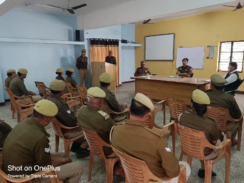 चित्रकूट : वाद-विवाद में अव्वल रहे रामविलास और पवन 