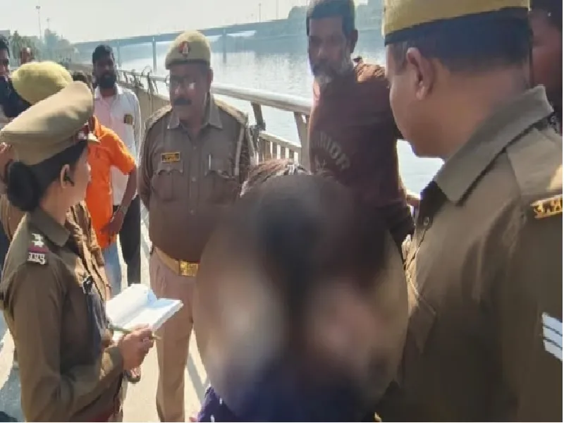 लखनऊ : प्रेमी से धोखा मिलने पर प्रेमिका ने गोमती में लगाई छलांग