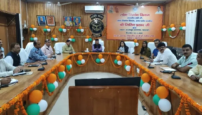 पिरामल फाउण्डेशन : अकांक्षात्मक जनपद में हो रहे विकास कार्यों का लिया जायजा