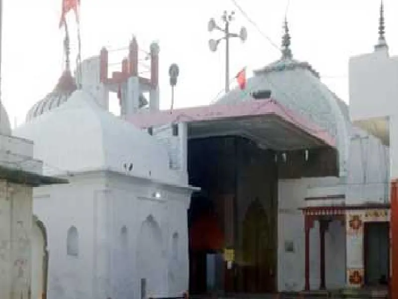 बाराबंकी : चुनाव के चलते नहीं टाले जा सकेंगे परंपरागत आयोजन