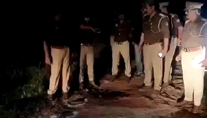 फतेहपुर : पुलिस व बदमाशों के बीच मुठभेड़ दो बदमाश घायल