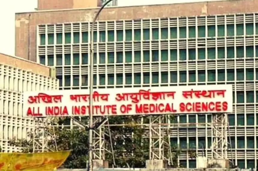 छह दिन से बंद है AIIMS का सर्वर, खतरे में चार करोड़ मरीजों का डेटा!