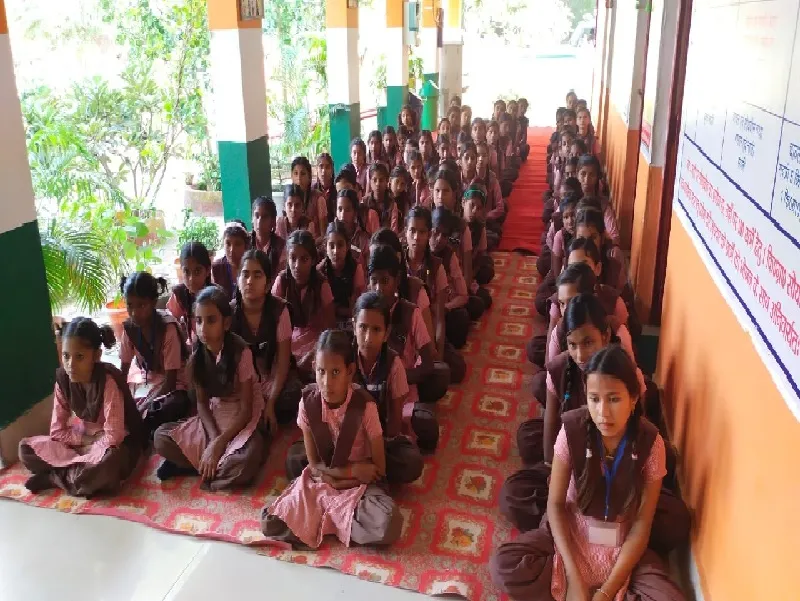 बांदा : चुप्पी तोड़ खुलकर अपनी बात व्यक्त करने की हिम्मत जुटायें बेटियां : शहर कोतवाल