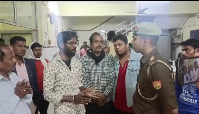 रायबरेली : मरीज की मौत के बाद परिजनों ने चिकित्सक व स्टाफ को पीटा, तीन गिरफ्तार