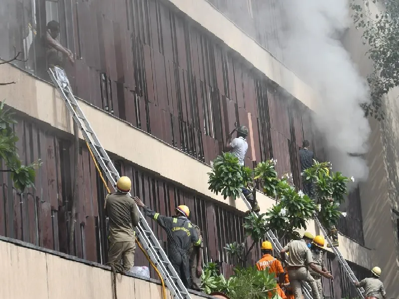  लखनऊ : होटल लेवाना ध्वस्तीकरण प्रबंधन कर सकता अपील