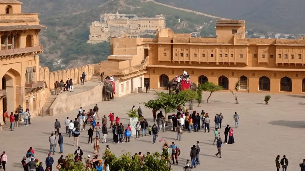 Year Ender 2022: साल के आखिर में उमड़े पर्यटकों से गुलजार हुआ राजस्थान का पर्यटन क्षेत्र