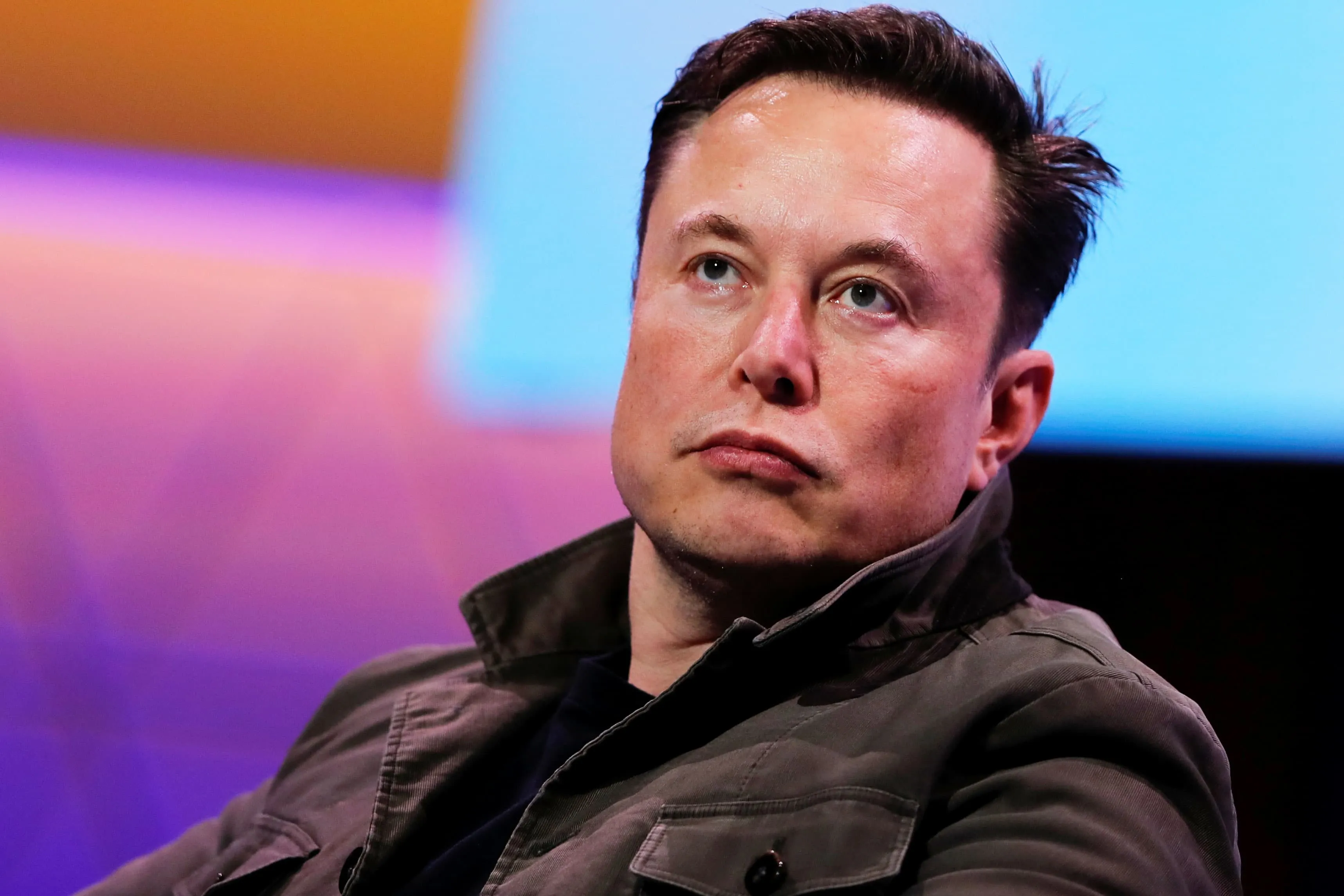 200 बिलियन डॉलर की नेटवर्थ गंवाने वाले पहले व्यक्ति बने Elon Musk
