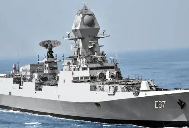 चीन से तनाव के बीच Indian Navy के बेड़े में शामिल हुआ INS 'मोर्मूगाओ', जानें इसकी खासियत