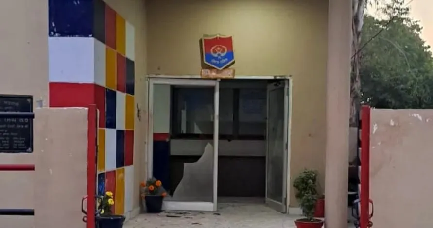 पंजाब को दहलाने की बड़ी साजिश! तरनतारन में थाने पर रॉकेट लॉन्चर से हमला 