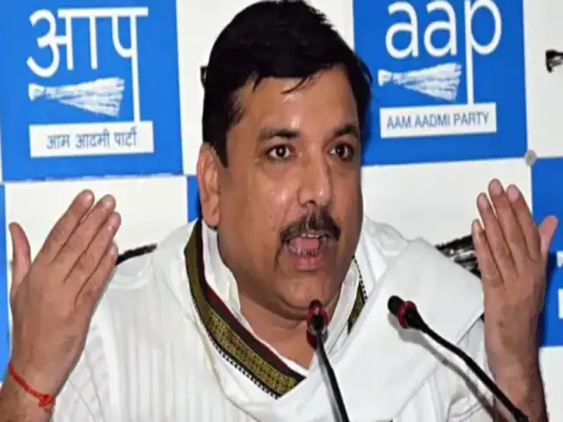 लखनऊ: आप सांसद संजय सिंह का यूपी सरकार पर गंभीर आरोप, बोले- बड़ा घोटाला है Investor Summit     