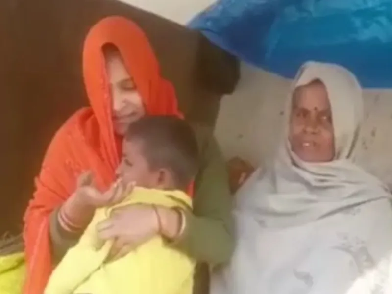 हरदोई में लापरवाही की हद, सरकारी स्कूल में दो घंटे बंद रहा छात्र 