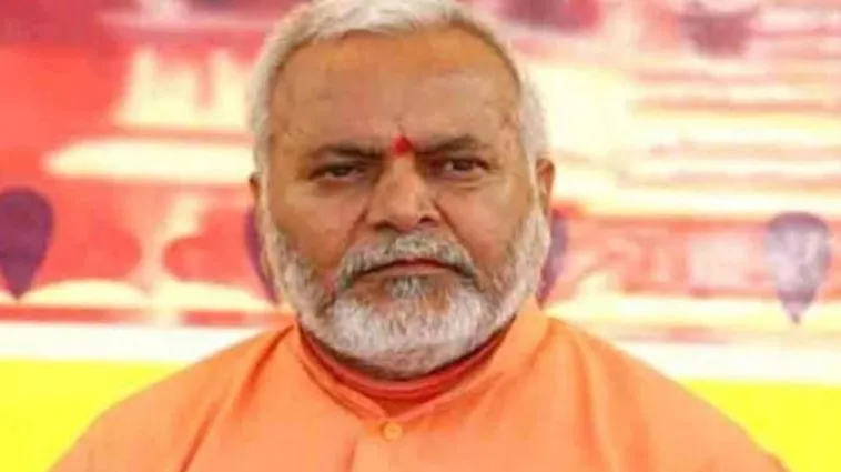 शाहजहांपुर: पूर्व गृह राज्य मंत्री स्वामी चिन्मयानंद की तलाश में छापेमारी कर रही पुलिस