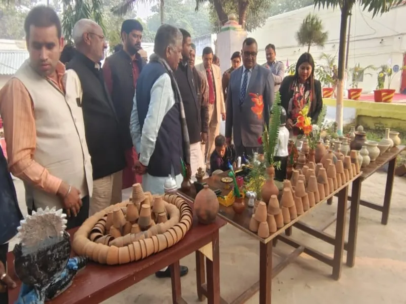 हरदोई: सांसद के सामने लिया अपराध न करने संकल्प