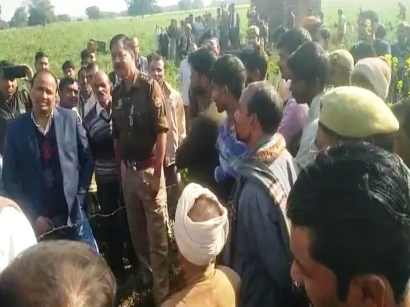 बांदा: वृद्ध किसान ने 100 फुट गहरे बोरवेल में छलांग लगाकर किया Suicide 