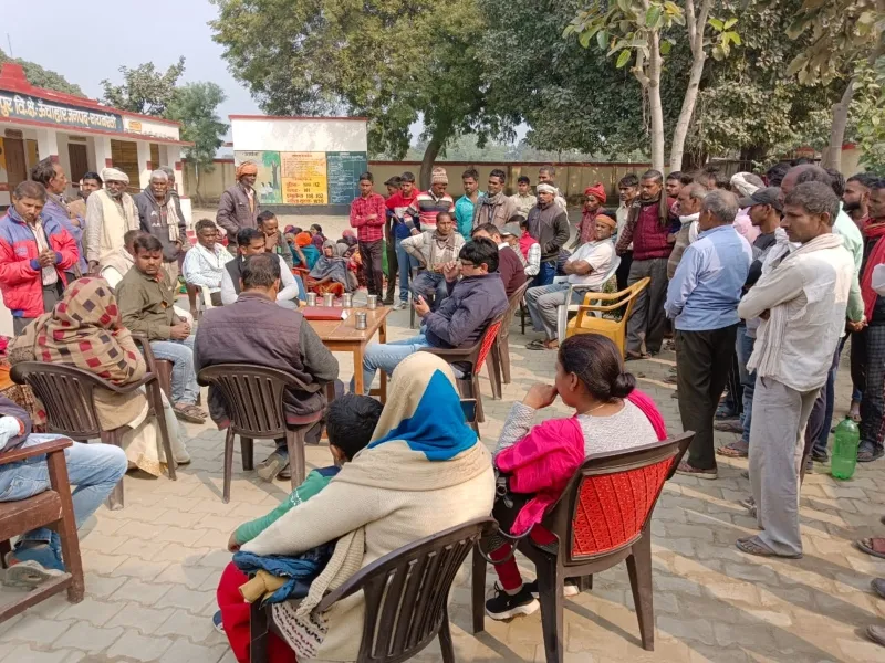 रायबरेली: विद्यालय से हटाई गईं अनुदेशक, अभिभावकों का विरोध खत्म