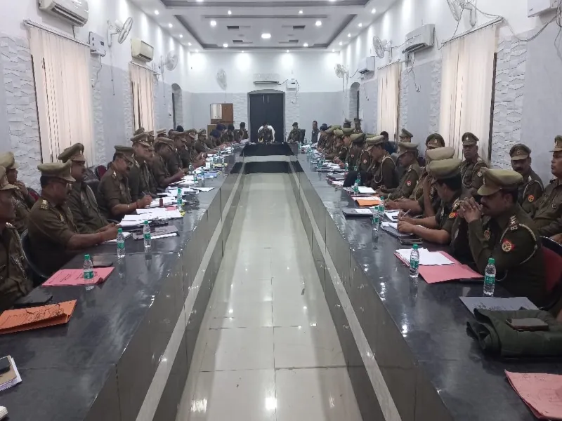 हरदोई: जीरो टॉलरेंस पर रहेगी गौ-तस्करी और गौकशी, अपराध गोष्ठी में मिले निर्देश  