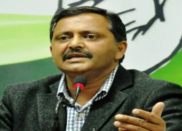 10 गारंटियों और चुनावी वायदों को लागू करने के लिए सरकार प्रतिबद्धः नरेश चौहान