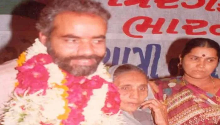 PM मोदी : 'गरीब कल्याण' पर जोर देने वाली उनकी मां का जीवन रहा सरल लेकिन असाधारण