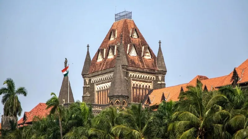 एंटीलिया बम मामले में बर्खास्त पुलिसकर्मी रियाजुद्दीन काजी को हाई कोर्ट ने दी जमानत 