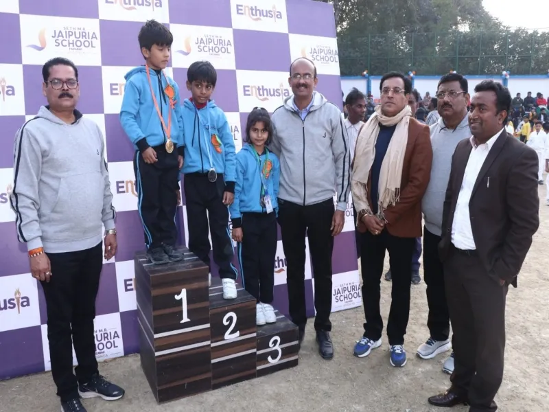 विद्यार्थियों की प्रतिभा देख अभिभूत हूं :नरेंद्र कश्यप