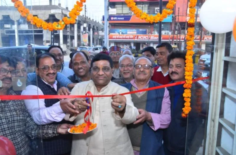 बरेली: मेला 2023 के कैंप कार्यालय का विधायक संजीव अग्रवाल ने किया उद्घाटन