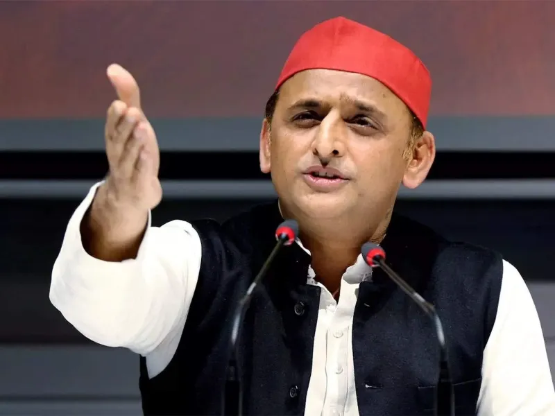 लखनऊ: अखिलेश ने जीएसटी छापों पर किया ट्वीट, लिखा- ये छापेमारी भ्रष्टाचार का नया तरीका
