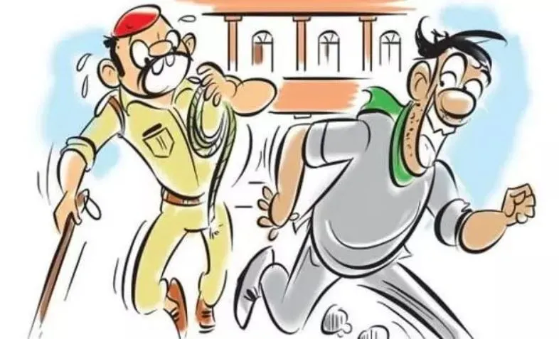 लखीमपुर-खीरी: संकटा देवी चौकी से फरार हुआ हमले का आरोपी, बचाव में जुटे अफसर