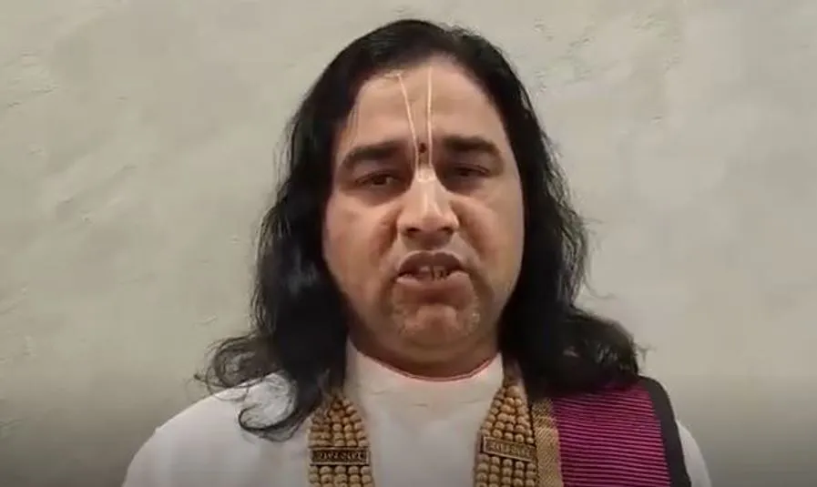 मथुरा: देवकीनंदन महाराज को मिली बम से उड़ाने की धमकी, सऊदी अरब से आया कॉल