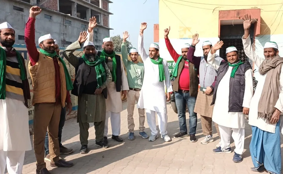 संभल: किसान नेता की हूटर लगी गाड़ी का चालान, कहा- वापस न लिया तो होगा आंदोलन 