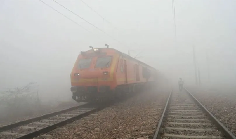 बरेली: सर्दियों में पटरियां चटकने का डर, 228 पेट्रोलिंग कर्मी निगरानी पर