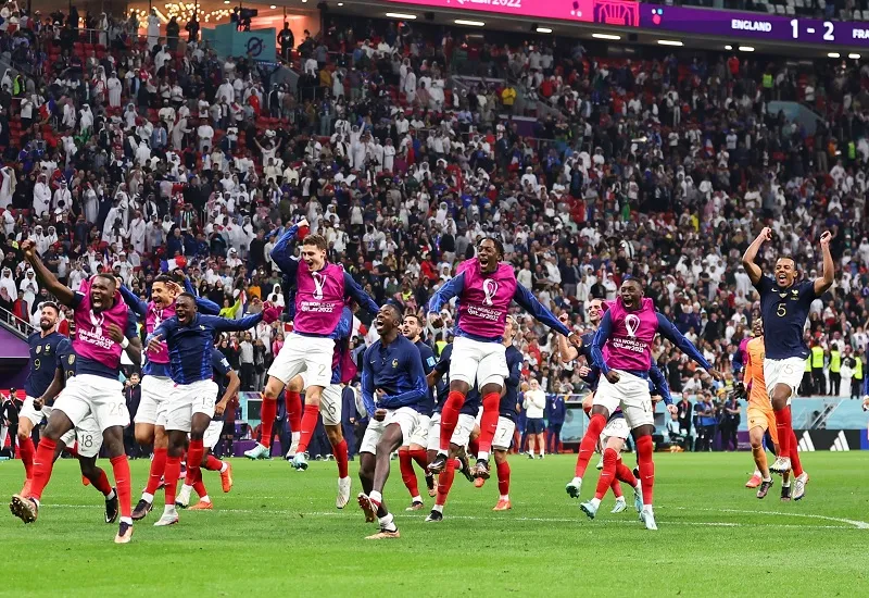 FIFA World Cup 2022 : फ्रांस ने तोड़ा इंग्लैंड का फीफा वर्ल्ड कप जीतने का सपना, मनाया जश्न...देखिए वीडियो 