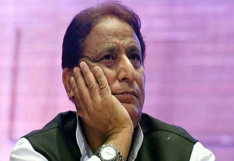 आजम के गढ़ में घुसकर सेंधमारी करने में कामयाब रही भाजपा, तमाम नसीहतें देकर भी 'खां' नहीं रोक पाए मुस्लिम वोटों का बिखराव